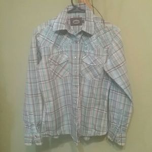 COPY - Cowgirl Hardware Women's western shirt